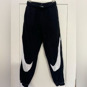 Women’s XS Nike sweatpants